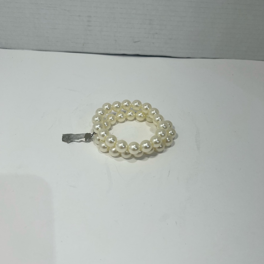 Studio Cream Pearl Bracelet